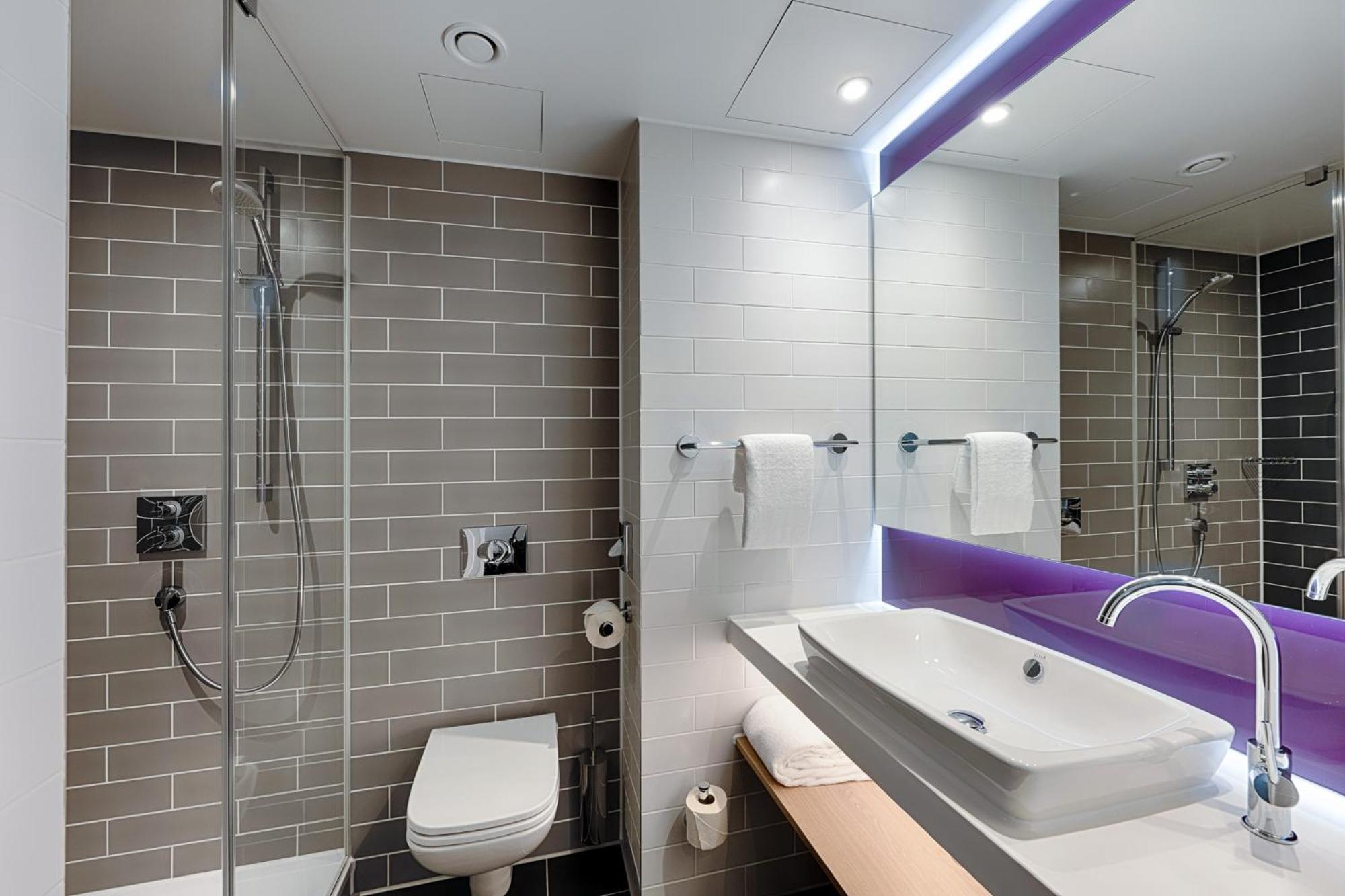 Premier Inn Berlin City Wilmersdorf Exterior foto